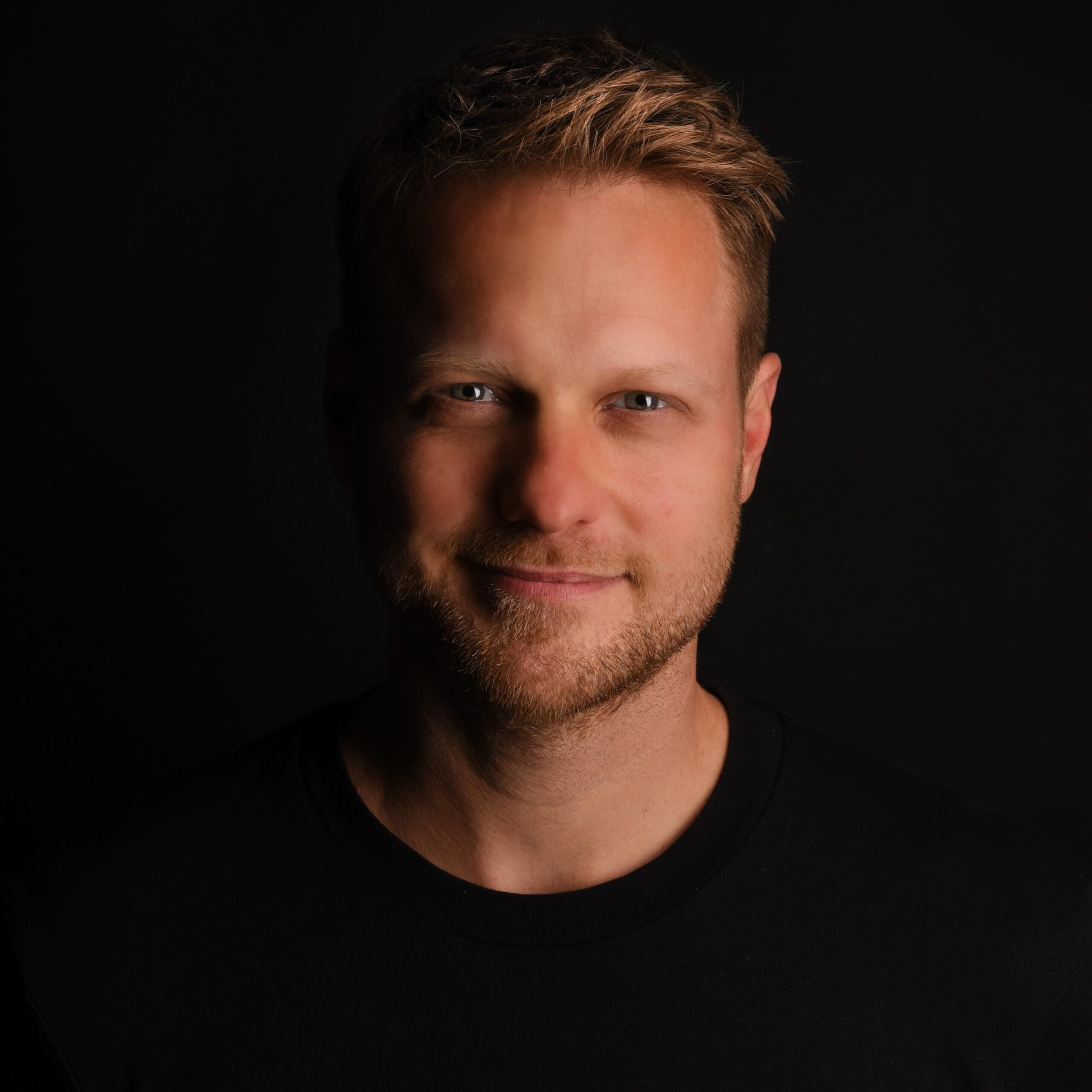 Leo Netzband Profile Image